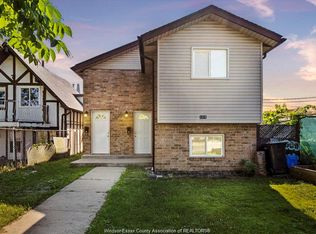 1315 Henry Ford Centre Dr, Windsor, ON N8Y2T9