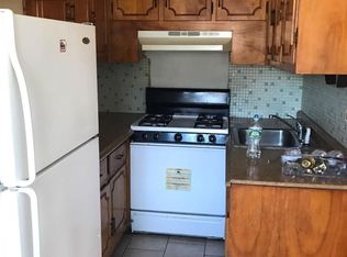2220 S 56th St, Philadelphia, PA 19143