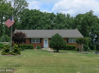 8624 Leroy Pl, Fairfax, VA 22031