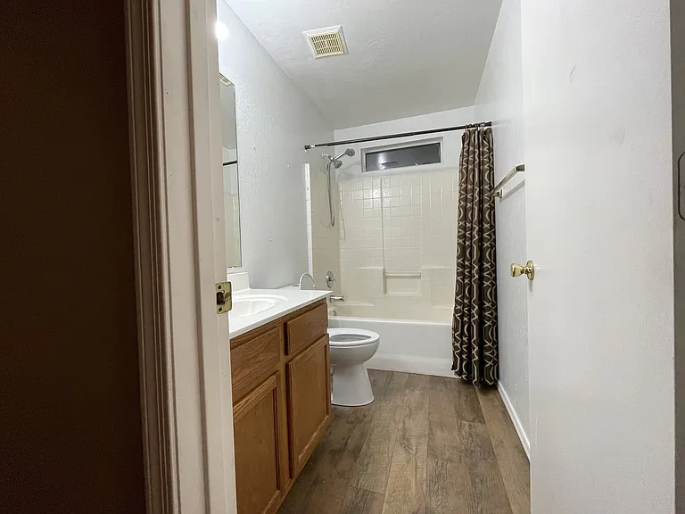 3133 E Kristal Way — Photo 5