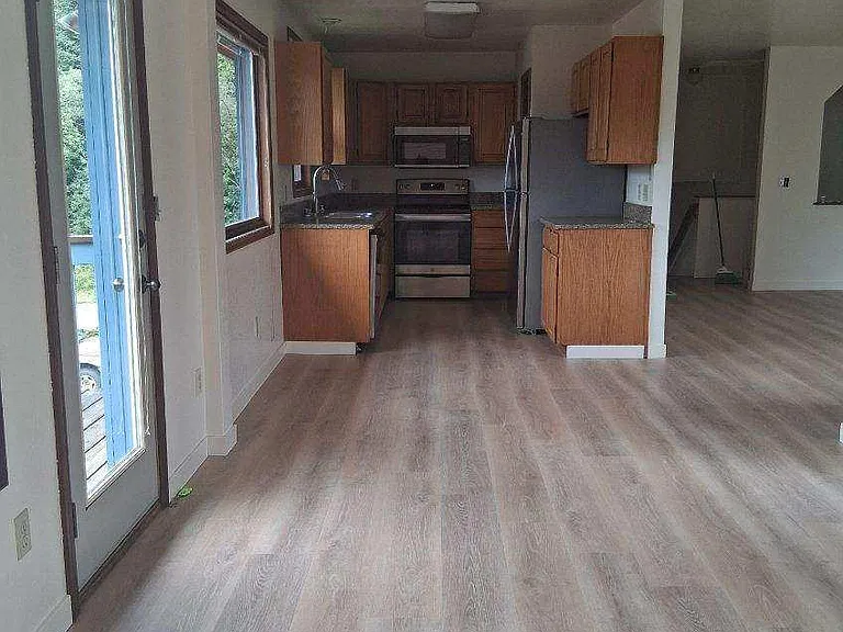 4438 Mountainside Dr — Photo 6