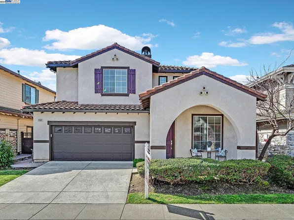 35181 Mount Whitney Ter, Fremont, CA 94536