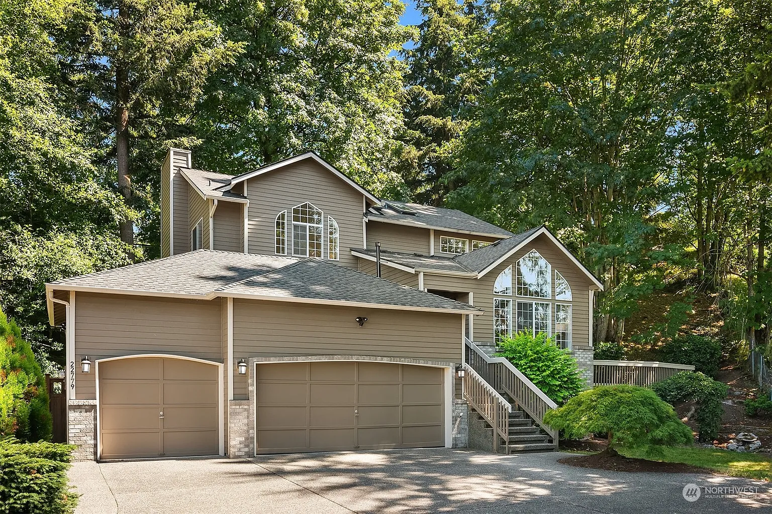 22779 SE 277th Place photo 1