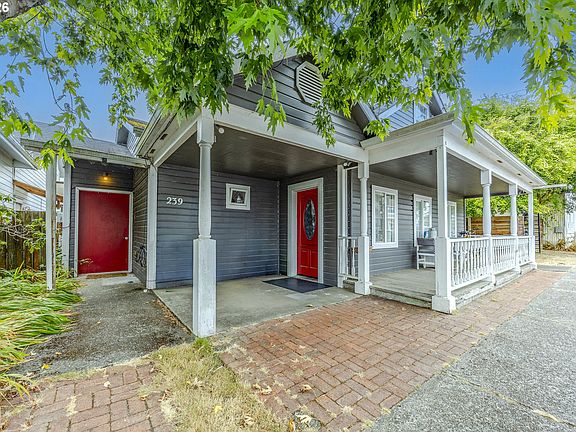 3rd image of 239 Maple St
