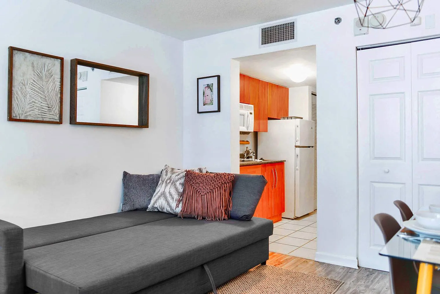 Studio, 1.0 bath, 419 sqft, $2,761 — Photo 4