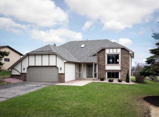 17430 Isleton Ave, Lakeville, MN 55044