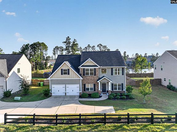 2nd image of 552 Rimer Pond Rd