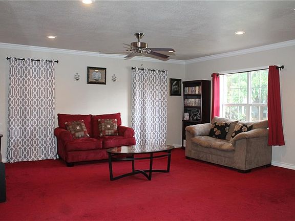 3rd image of 1306 Josephine St