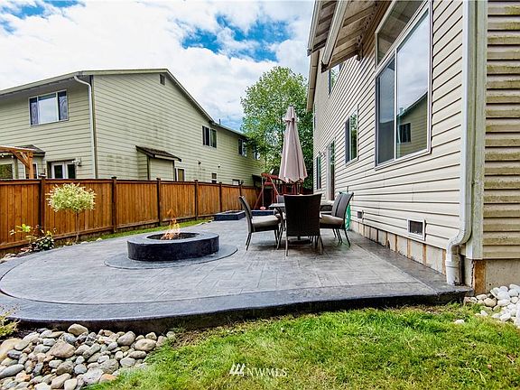 4th image of 1315 85th Ave SE