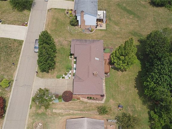 3rd image of 117 Glenn Ave