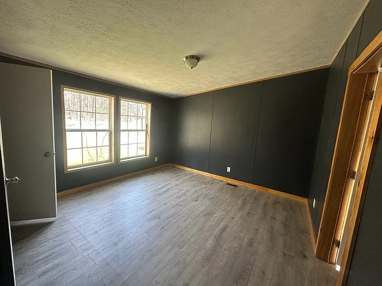 24968 Locke Rd — Photo 22