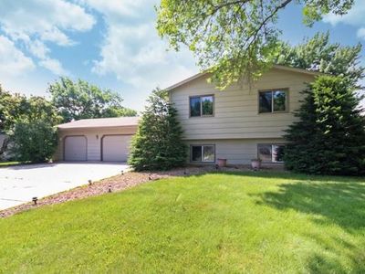 10585 99th Pl N, Maple Grove, MN, 55369