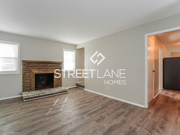 4th image of 3829 Tamara Dr