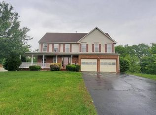 12969 Queen Chapel Rd, Woodbridge, VA 22193