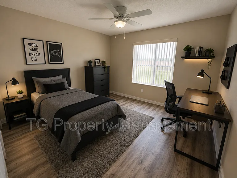 20 Clarendon Ct N — Photo 26