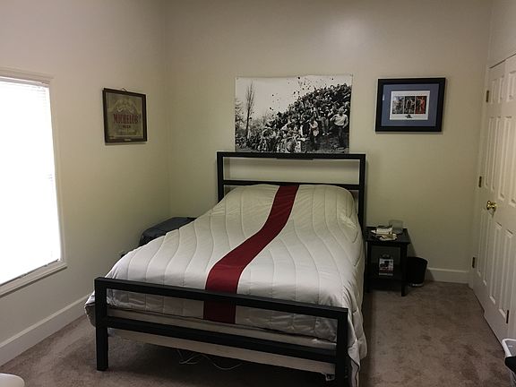 Bed Room