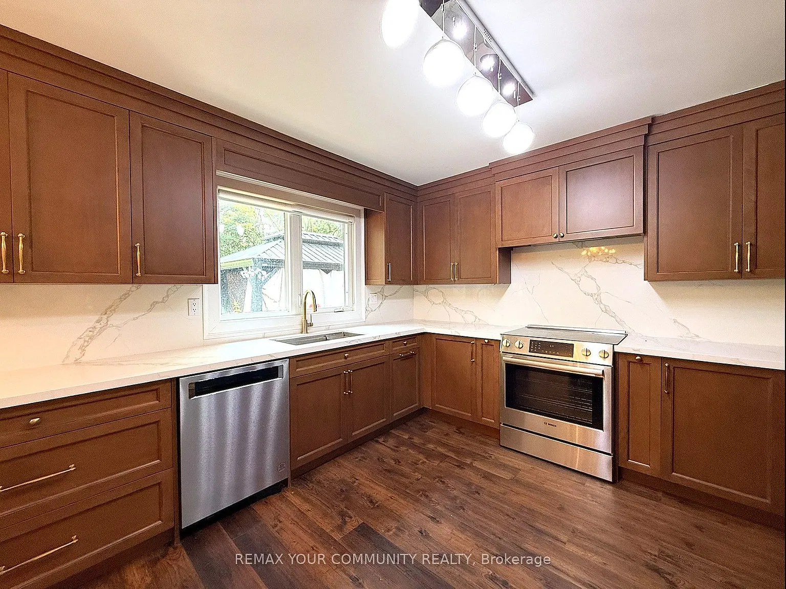 5 bed, $5,700 — Photo 4