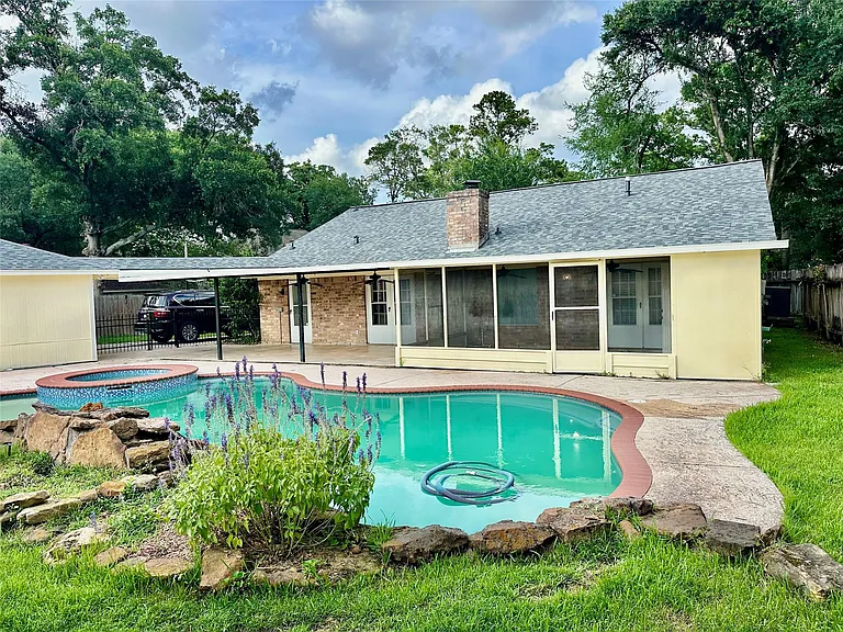 19611 Enchanted Spring Dr — Photo 33