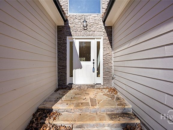 3rd image of 360 Ansley Drive