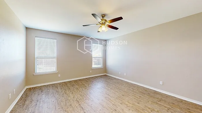 1468 Red Wolf Dr — Photo 16