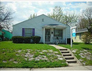 1st image of 1144 E McKinley Ave