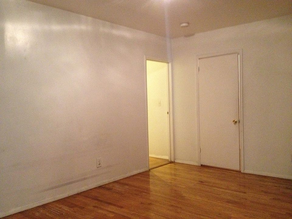 1st image of 335 E 94th St APT 1