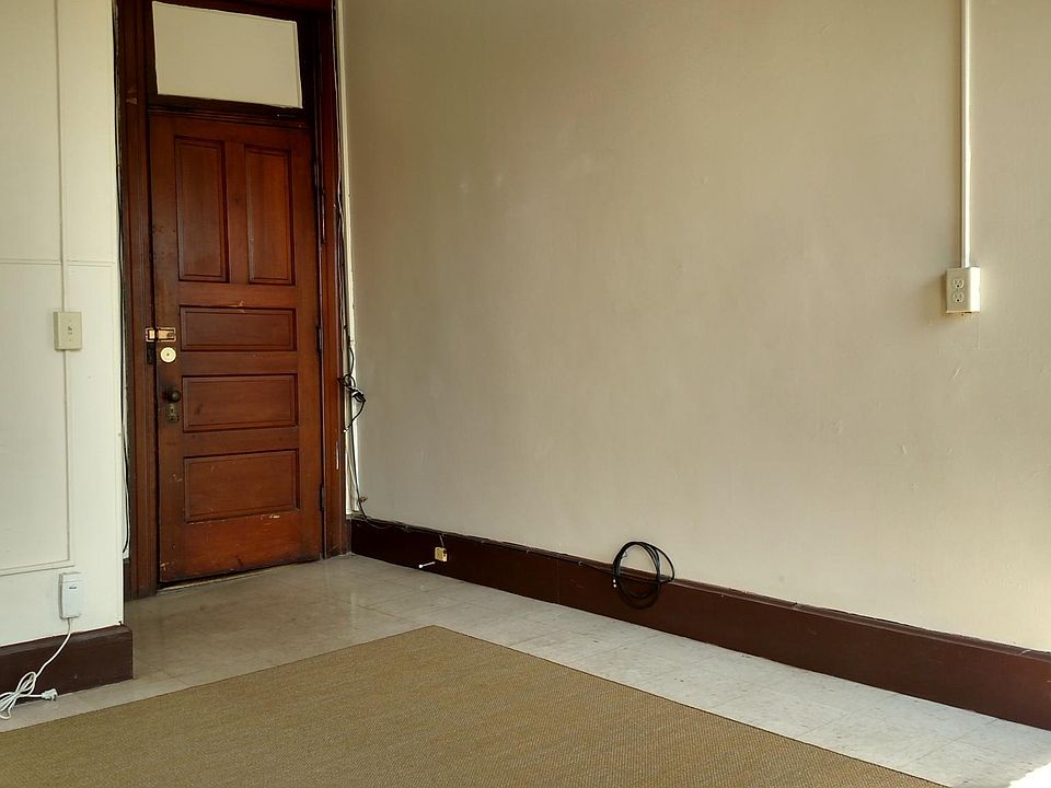 2nd image of 342 Lincoln St Unit 301