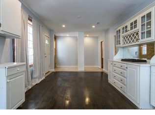 4229 W Division St #1, Chicago, IL 60651