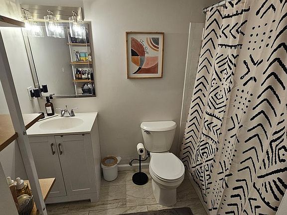 3rd image of 458 Girard St #390