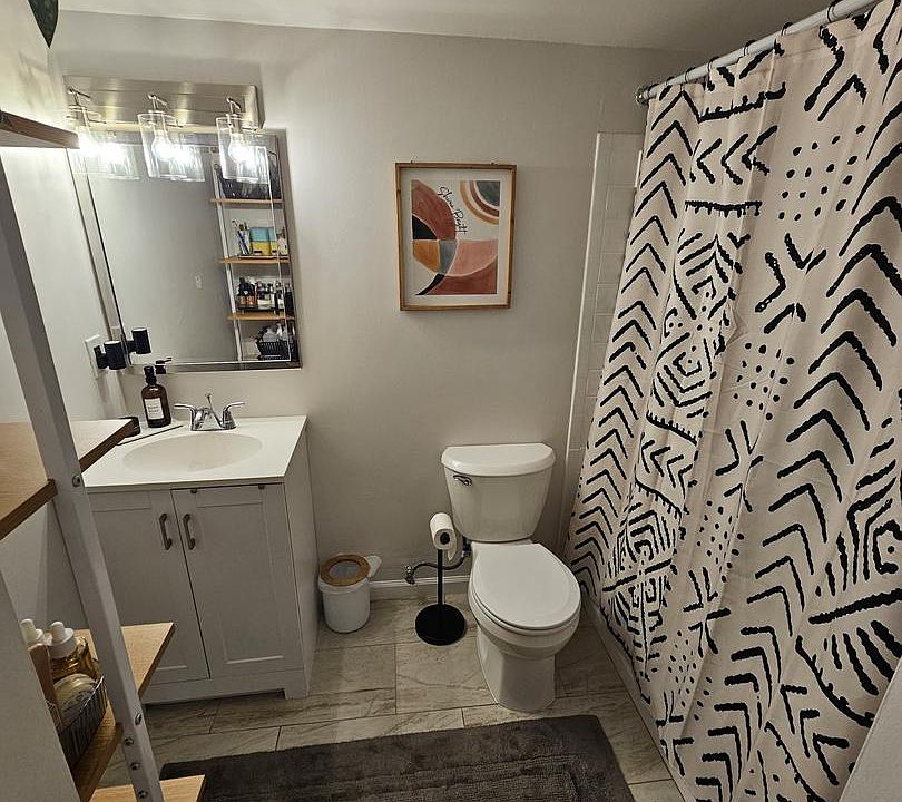 2nd image of 458 Girard St #390