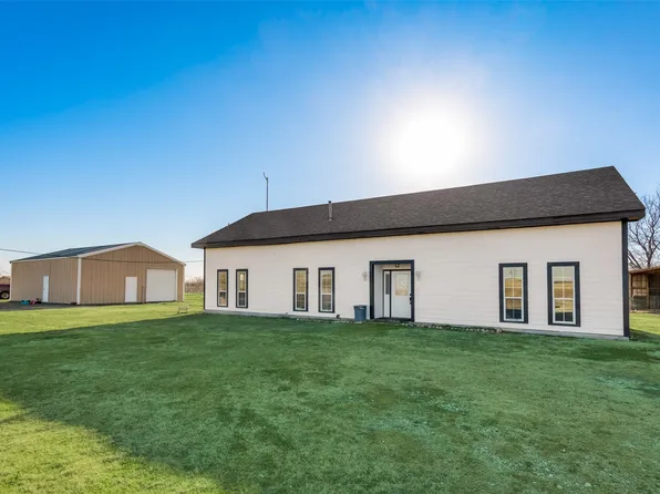 1015 Stevens Rd, Ennis, TX 75119