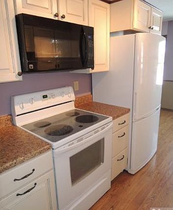 3rd image of 14773 56th St N