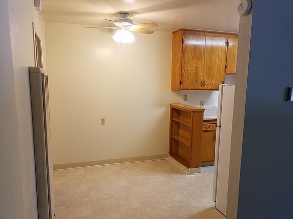 3rd image of 991 Boranda Ave APT 10