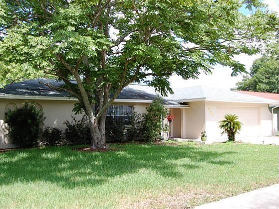 1st image of 721 Carvell Dr