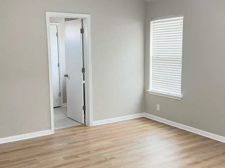107 Fishbaugh Ln — Photo 11