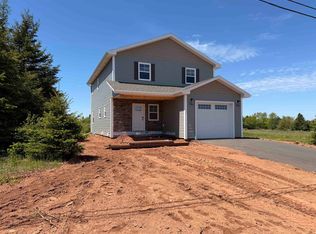 43 Acadian Ave, Summerside, PE C1N6T9