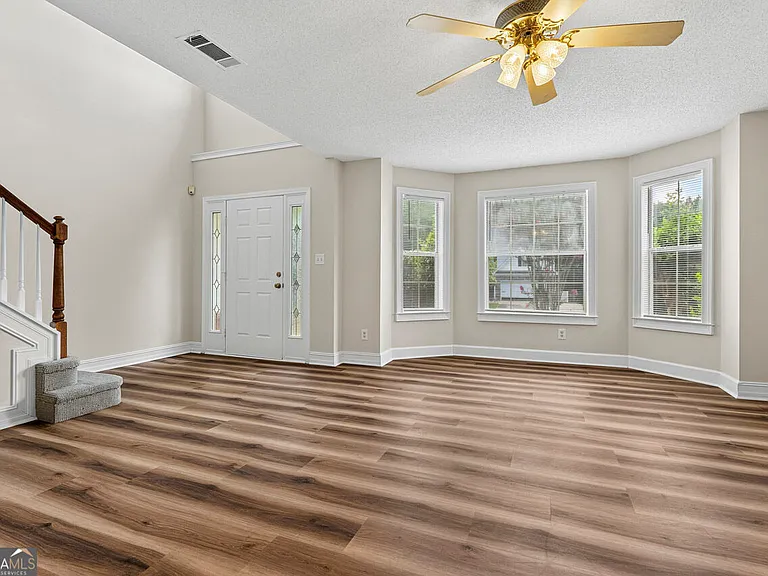 116 Summer Leigh Dr — Photo 13