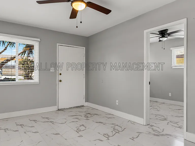 2141 E 16th St #2141 — Photo 6
