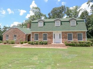2414 Perez Ave, Tallahassee, FL 32304