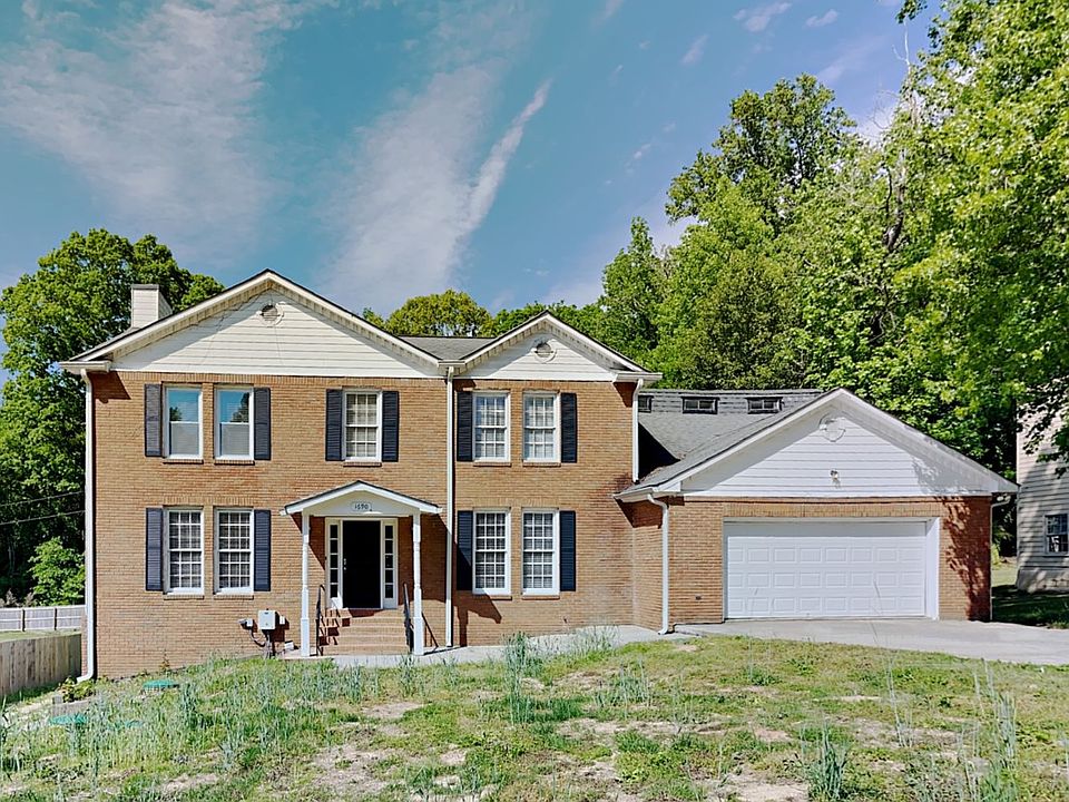 1st image of 1690 Sacketts Dr
