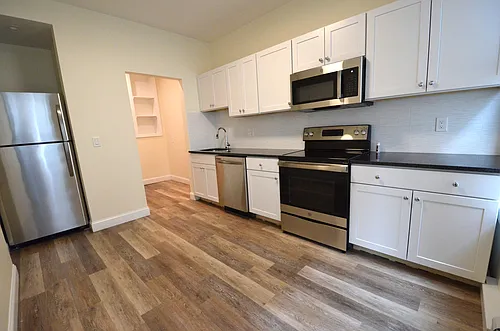 35 Brookline St #6 Photo 1