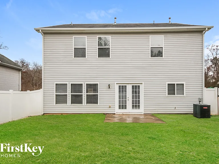 9626 Falling Stream Dr — Photo 15