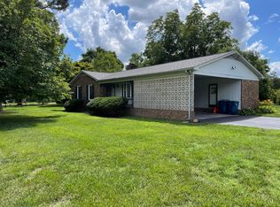 1722 Guilford College Rd, Jamestown, NC 27282