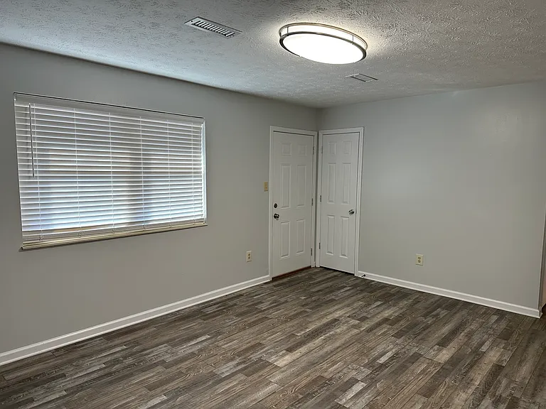 114 Sequoiah Ln #1 — Photo 3