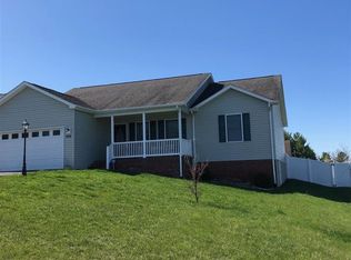 242 Morningside Dr, Broadway, VA 22815