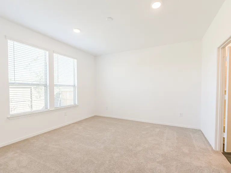 14483 Cedar Ledge Ln — Photo 15