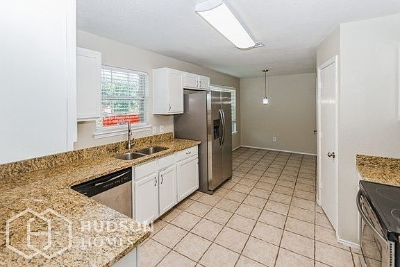 4th image of 4349 Mesa Dr