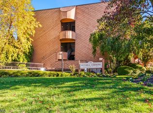 971 Bloomfield Ave #9-A-10, Glen Ridge, NJ 07028