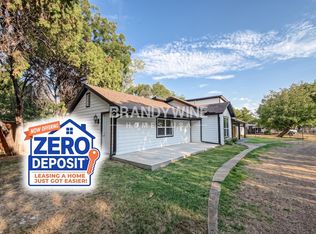 421 SE 13th St, Grand Prairie, TX 75051