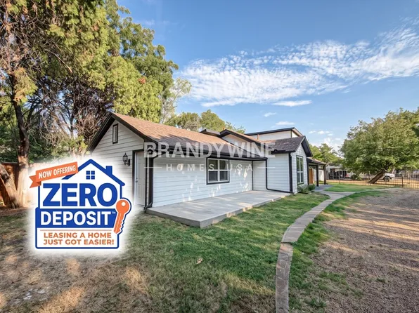 421 SE 13th St, Grand Prairie, TX 75051